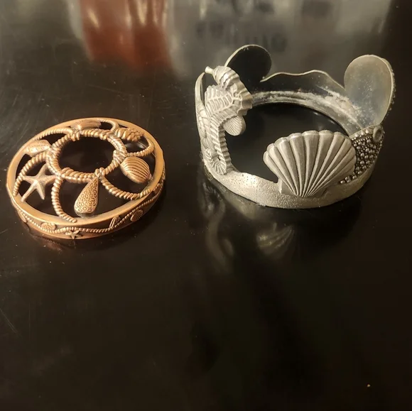 Beach-themed candle & accessories ๐ - Picture 3 of 14